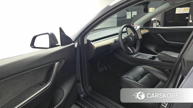 Tesla Model Y id 5028074 из Кореи 34