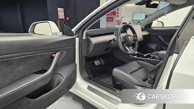 Tesla Model 3 id 4855812 из Кореи 37