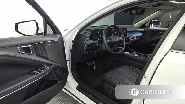 Kia The New K8 Hybrid id 5026054 из Кореи 33