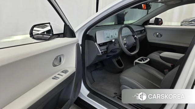 Hyundai Ionic 5 id 4958924 из Кореи 32