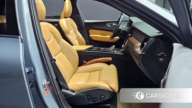 Volvo XC60 second Generation id 3776885 из Кореи 20