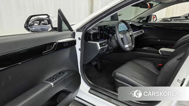 Hyundai Grandeur Hybrid (GN7) id 4700691 из Кореи 37