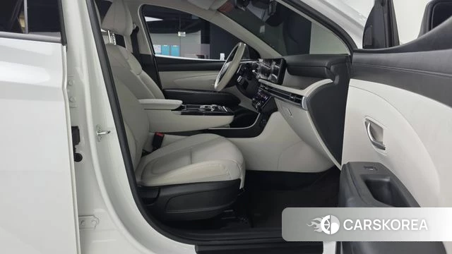 Hyundai The New Tucson (NX4) id 5001907 из Кореи 30