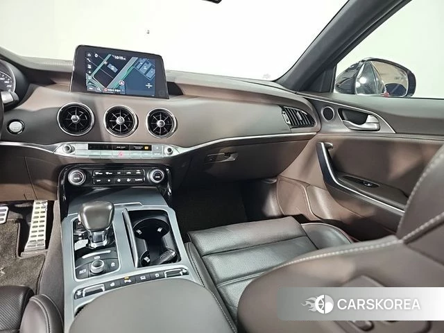 Kia Stinger id 5035572 из Кореи 18