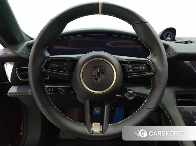 Porsche Taycan id 4681362 из Кореи 19