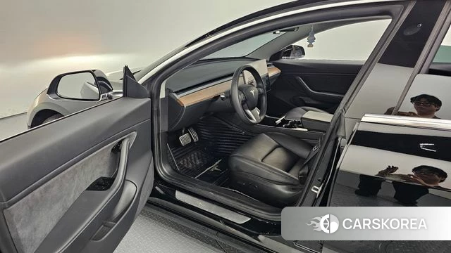 Tesla Model 3 id 4750727 из Кореи 33