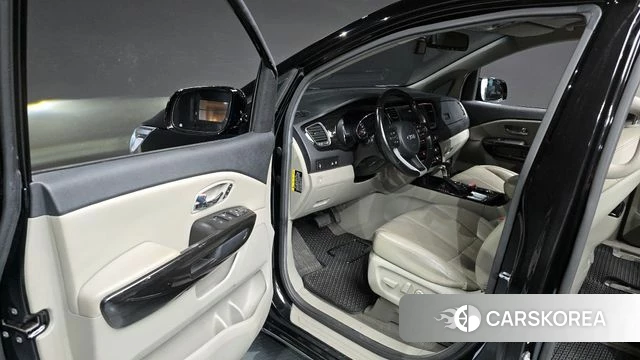 Kia The New Carnival id 3808284 из Кореи 20