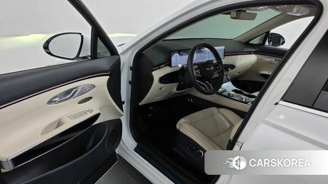 Genesis GV70 id 4995672 из Кореи 34