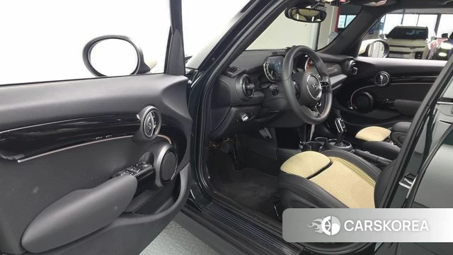 Mini Cooper id 4991694 из Кореи 31