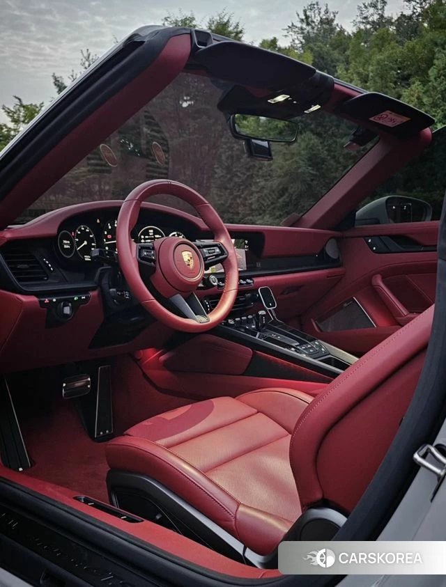 Porsche 911(992) id 4744250 из Кореи 20
