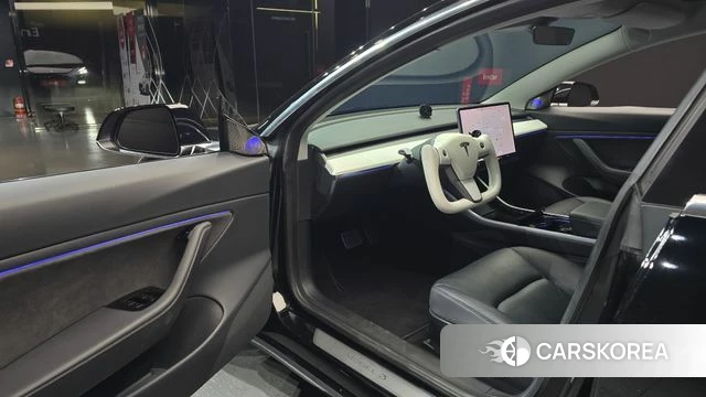 Tesla Model 3 id 4775821 из Кореи 30