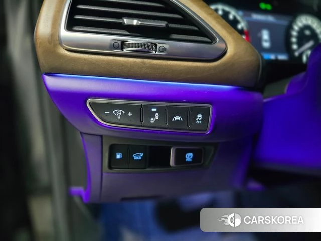 Genesis G90 id 5004141 из Кореи 18