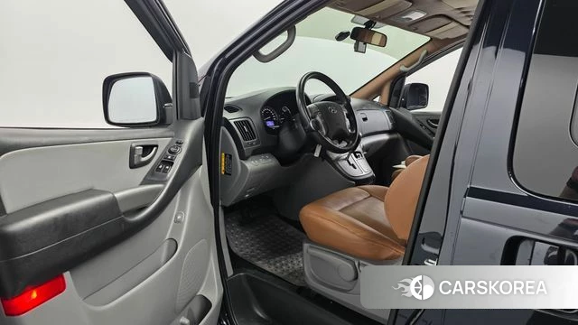 Hyundai The New Grand Starex id 4530628 из Кореи 20