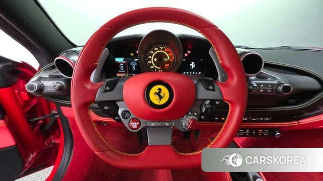 Ferrari F8 Tributo id 5027977 из Кореи 30