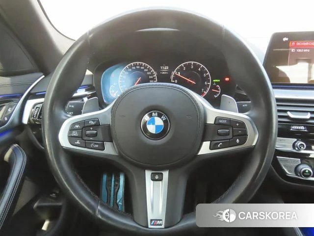 BMW 5 Series (G30) id 4930760 из Кореи 20