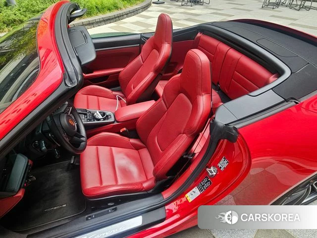 Porsche 911(992) id 4757942 из Кореи 20