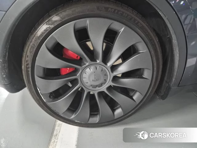 Tesla Model Y id 5031081 из Кореи 12