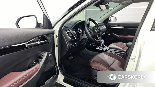 Kia Seltos id 5022991 из Кореи 32