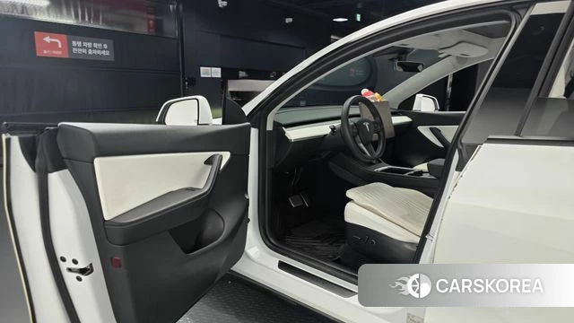 Tesla Model Y id 4676897 из Кореи 20