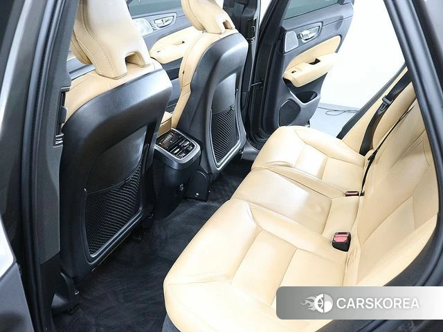 Volvo XC60 second Generation id 5000600 из Кореи 20