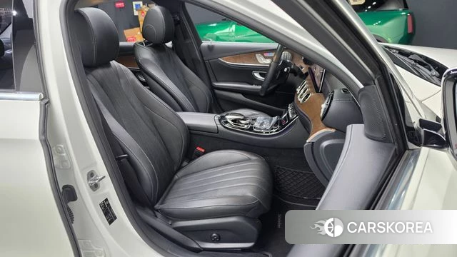 Mercedes-Benz E-Class W213 id 4993172 из Кореи 33