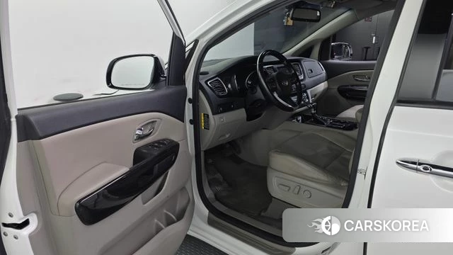 Kia The New Carnival id 5029108 из Кореи 31