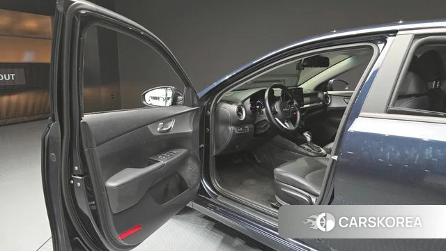 Kia The New K3 2nd generation id 4567360 из Кореи 31
