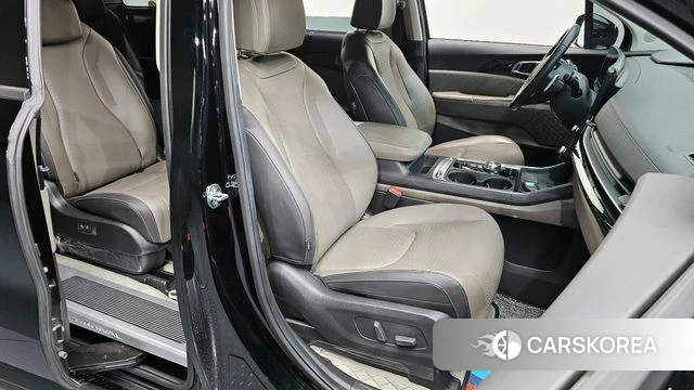 Kia The New Carnival 4th Generation id 3883335 из Кореи 20