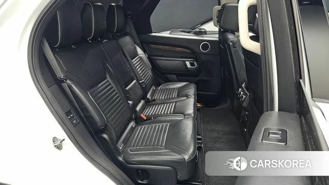 Land Rover Discovery 5 id 4960335 из Кореи 31