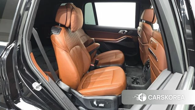 BMW X7 (G07) id 4975359 из Кореи 32