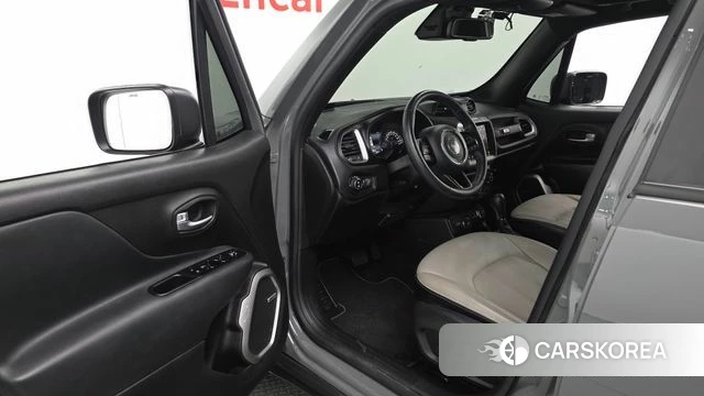Jeep Renegade id 4992090 из Кореи 42