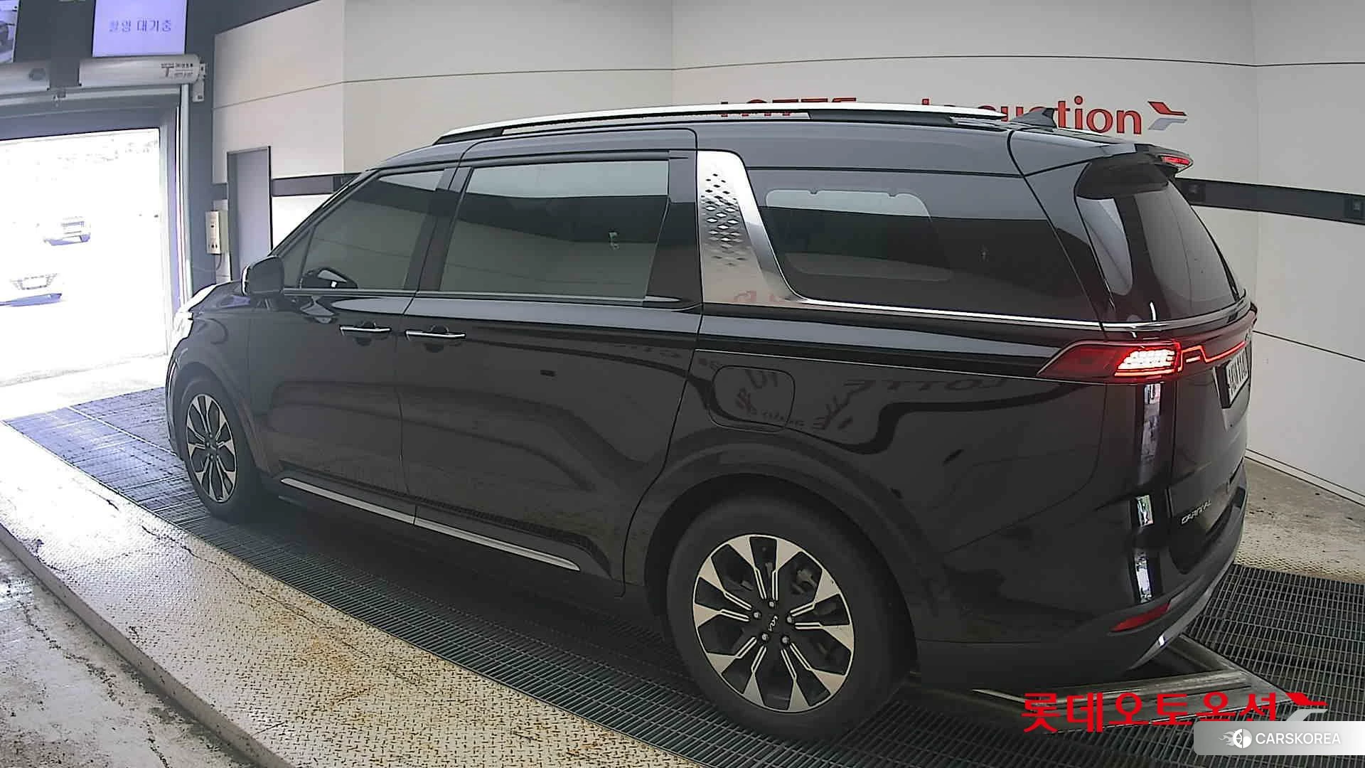 Kia Carnival Limousine id 4984669 из Кореи 37