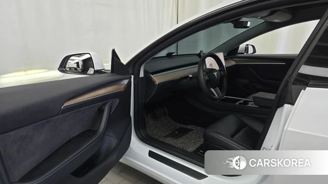 Tesla Model 3 id 4779507 из Кореи 33