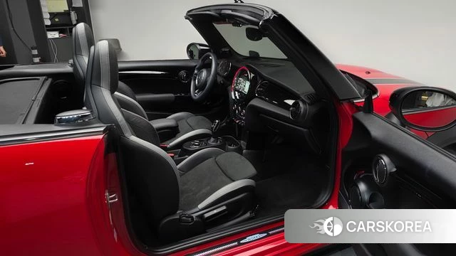 Mini Cooper S Convertible id 5021347 из Кореи 38