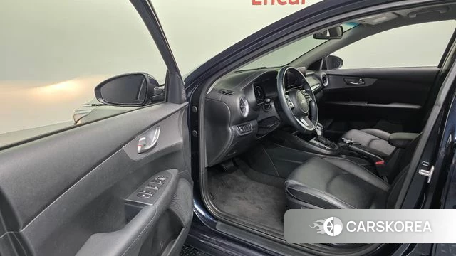 Kia The New K3 2nd generation id 4793817 из Кореи 32