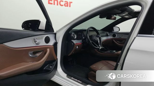 Mercedes-Benz E-Class W213 id 4966485 из Кореи 32