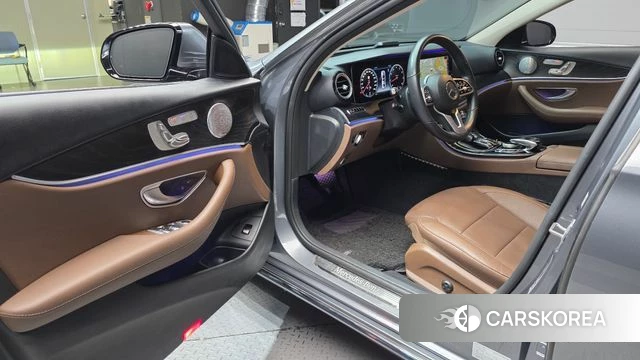 Mercedes-Benz E-Class W213 id 4988337 из Кореи 33
