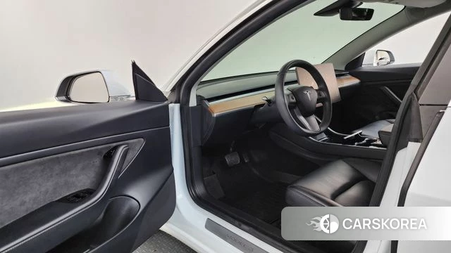 Tesla Model 3 id 4900149 из Кореи 20