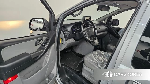 Hyundai The New Grand Starex id 3854045 из Кореи 20
