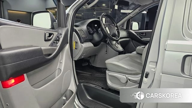 Hyundai The New Grand Starex id 4998960 из Кореи 20