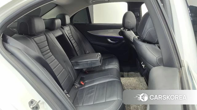 Mercedes-Benz E-Class W213 id 5013711 из Кореи 34