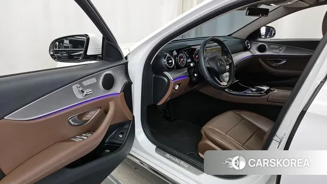 Mercedes-Benz E-Class W213 id 3403238 из Кореи 20