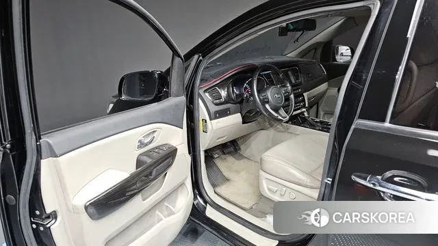 Kia The New Carnival id 3588301 из Кореи 20