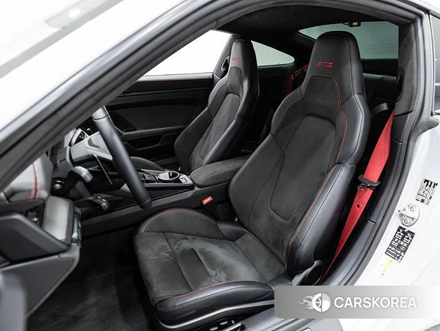 Porsche 911(992) id 4995491 из Кореи 20
