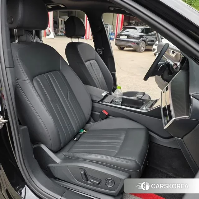 Audi A6 (C8) id 3634533 из Кореи 19