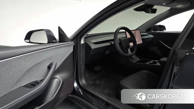 Tesla Model 3 id 5045440 из Кореи 39