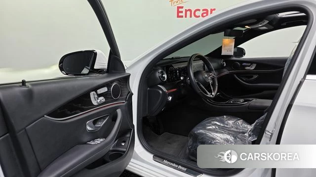 Mercedes-Benz E-Class W213 id 5026760 из Кореи 31