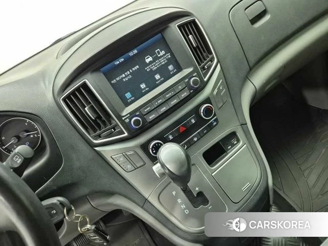 Hyundai The New Grand Starex id 5028484 из Кореи 18
