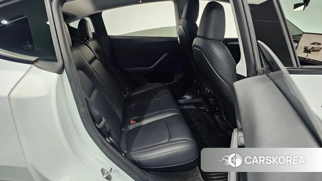 Tesla Model Y id 5026796 из Кореи 33