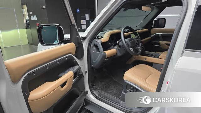 Land Rover Defender (L663) id 5020845 из Кореи 30